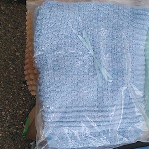 New born acrilic  blanket and clothes